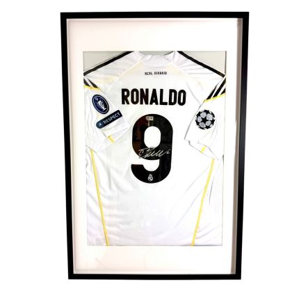 CRISTIANO RONALDO  BACK SIGNED REAL MADRID HOME JERSEY 2009/10 BECKETT CERT