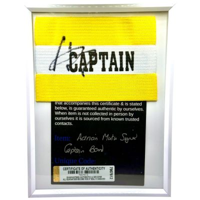 Adrian Mutu - Banderola de capitan cu autograf (semnata personal) + certificat de autenticitate + rama 
