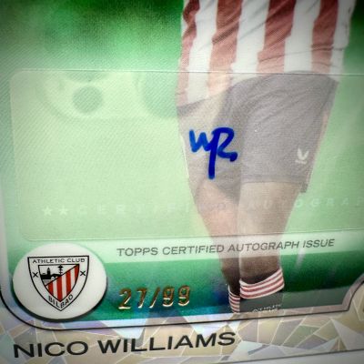 Nico Williams 2024-25 Topps Chrome UCC Sapphire - AUTO 27/99 #CA-NW Athletic Bilbao