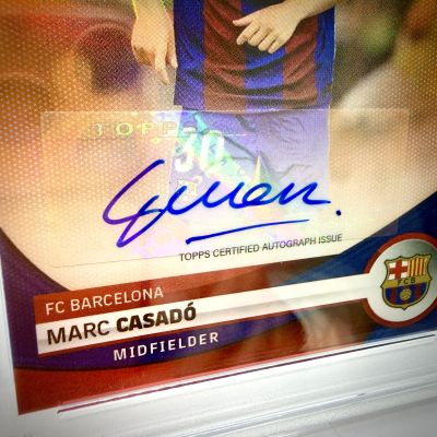 Marc Casado 2023-24 Topps Barcelona Team Set AUTO 10 19/25 #AUMG FC Barcelona PSA 9
