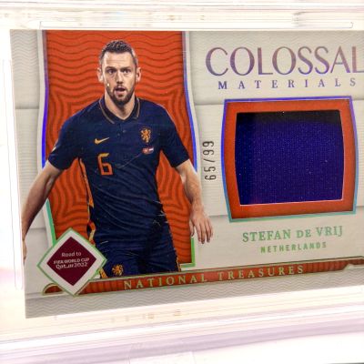 Stefan de Vrij Panini NATIONAL Treasures Fifa to World cup 2022 relic 65/99 player worn WMGS 9.5 #CO-SDV Olanda 