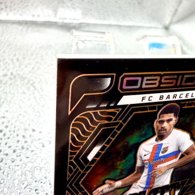 Ronald Araujo 2022-2023 Panini-Obsidian Soccer Relic 39/75 #GG-RAJ Fc Barcelona(Lovit colt stanga)