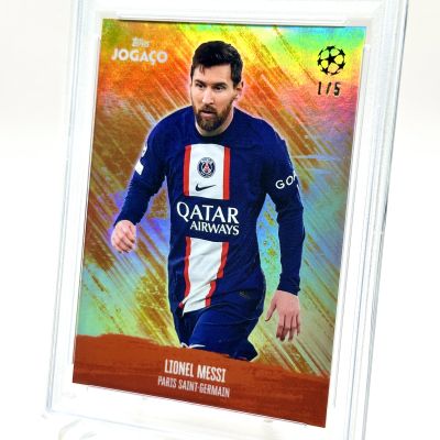 Lionel Messi 2022-23 Topps Jogaco UEFA - ORANGE 1/5 PSA 8 PSG