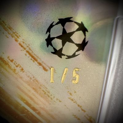 Lionel Messi 2022-23 Topps Jogaco UEFA - ORANGE 1/5 PSA 8 PSG
