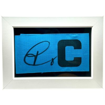 Toni Kroos - Banderola de capitan cu Autograf (semnat personal) + certificat de autenticitate + rama