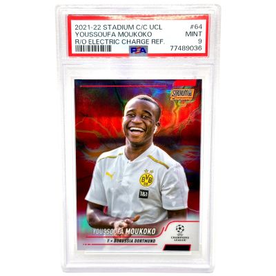 Youssoufa Moukoko 2021-22 Topps Stadium Club Chrome - Rookie R/O Electric CHARGE 3/4 #64 PSA 9 Borussia Dortmund (POP1)