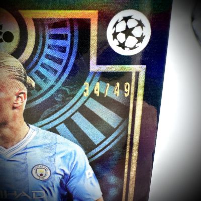 Erling Haaland 2023-24 Topps Deco UCL - BLUE 34/49 Manchester City